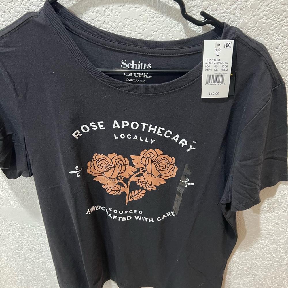 BRAND NEW Schitt’s Creek shirt